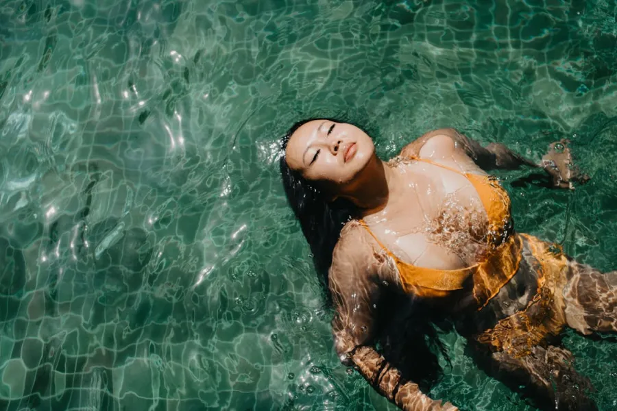 Trendy Outfit Ideas for Hot Weather